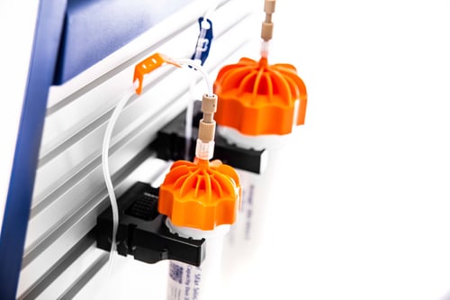 Biotage-Selekt-Action-Closeup-Sfär3