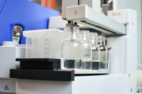 biotage-initiator-alstra-peptide-synthesis-system-needle-closeup-356017-1