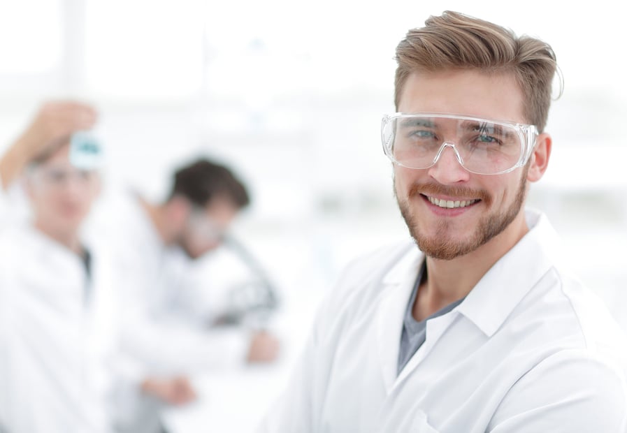 Use automated flash column chromatography systems to free up time to enjoy researching new chemistries