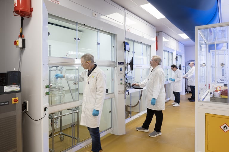 Person reaching for a filter plate