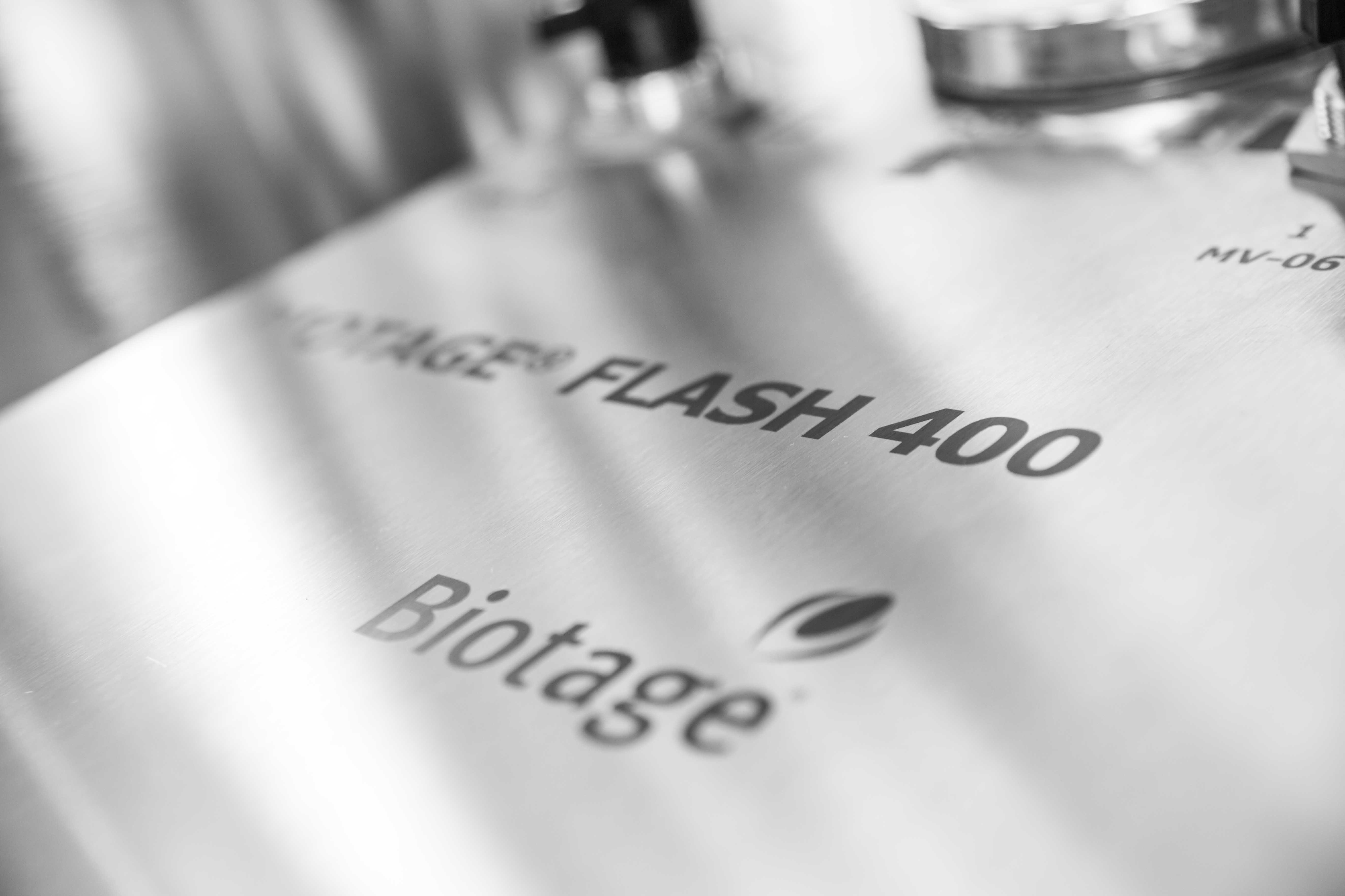 Adoption of the Biotage® Flash 400 Reduces Process Costs